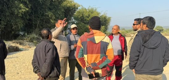 मोतिगडा–जोगीदह सडक कालोपत्रे संगै पुल–कल्भर्ट निर्माणको संयुक्त अनुगमन